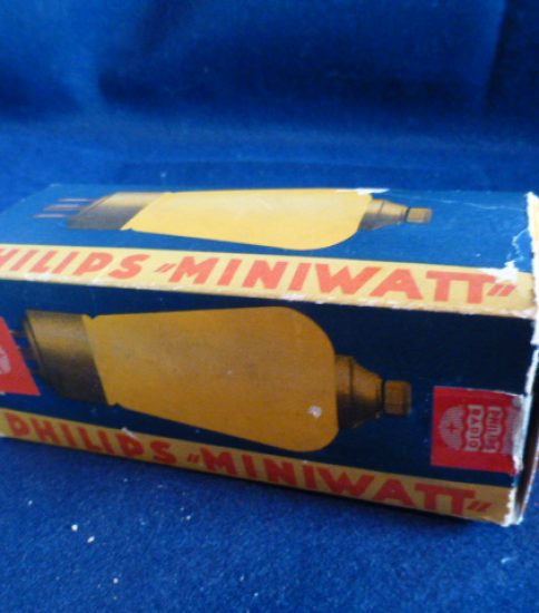 Philips Miniwatt 4683 Tube　￥88,000