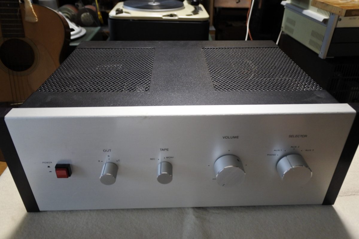Custom made tube type stereo preamplifier with CR-EQ 　￥Sold out!!