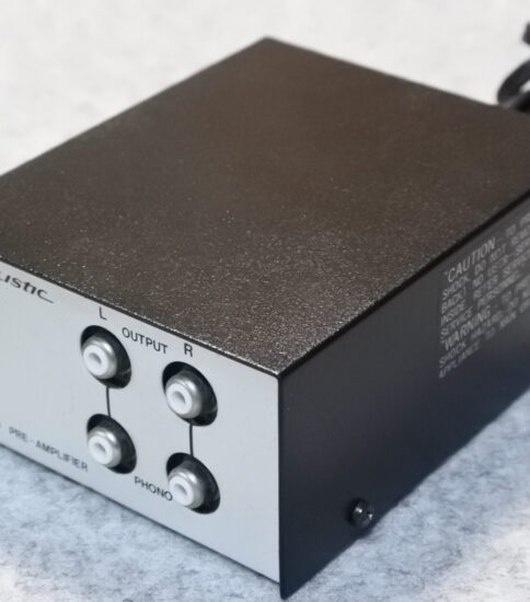 Realistic 42-2101A Stereo Riaa EQ amplifier  ￥33,000