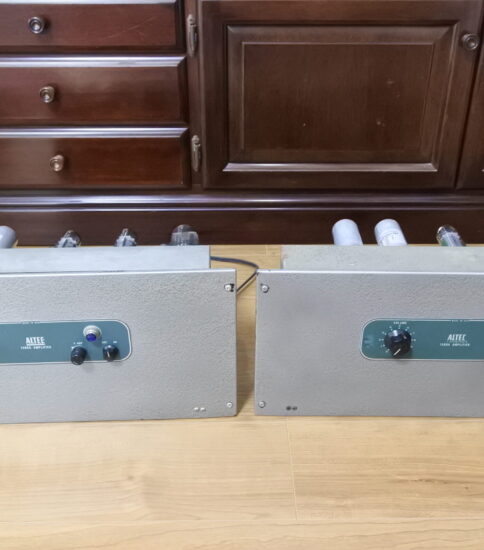 Altec 1569A Power amplifiers　￥Sold out!!