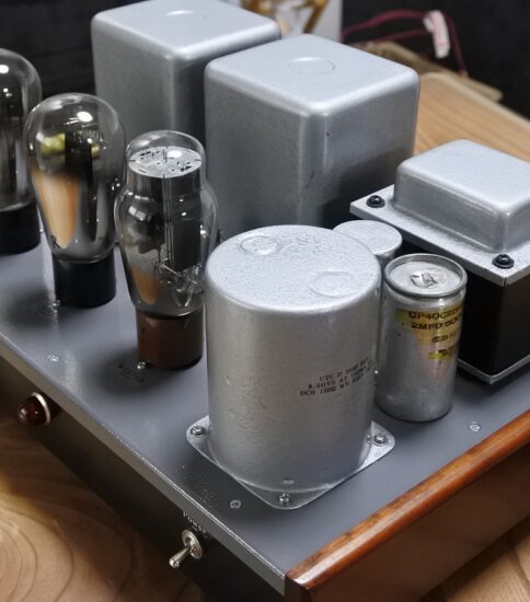 CX-345 Loftin white Stereo Amplifier　