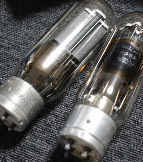 UV203A tubes  ￥44,000/Each