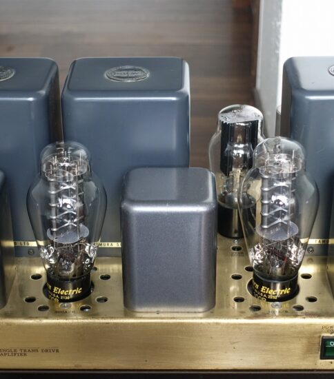 WE300B/SE Stereo Power Amplifier　￥880,000