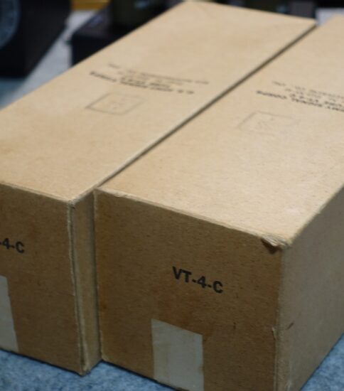 RCA 211/VT4C Tubes NIB  ￥275,000/Pair