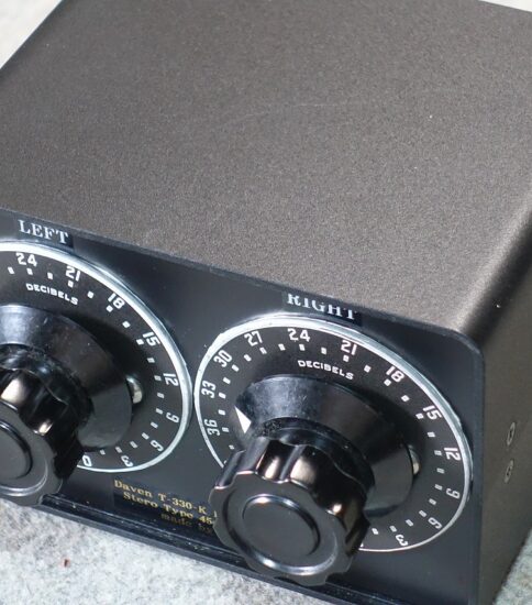Daven T-330-K 150/150Ω  ATT Box ￥77,000